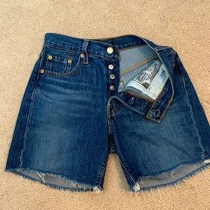 Levi 501 Jean Shorts